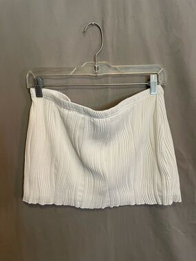 SHEIN White Ribbed Wave-Texture Mini Skirt bridal bachelorette short bodycon